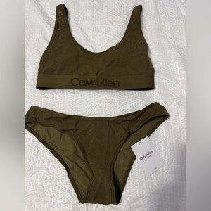 Calvin Klein bralette /bikini underwear set